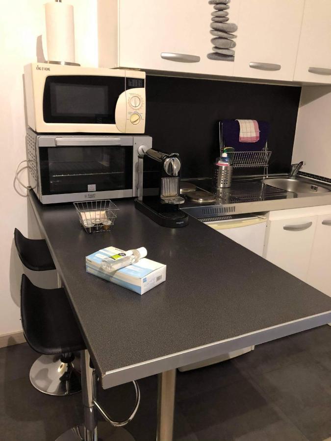 Beau Studio M Euroairport Basel-Freiburg サン・ルイ エクステリア 写真